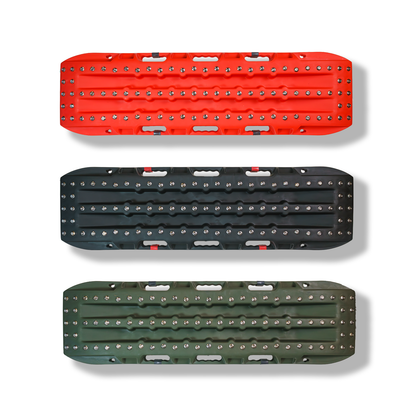 Ultimate Traction recovery board with steel plugs (Two Boards)